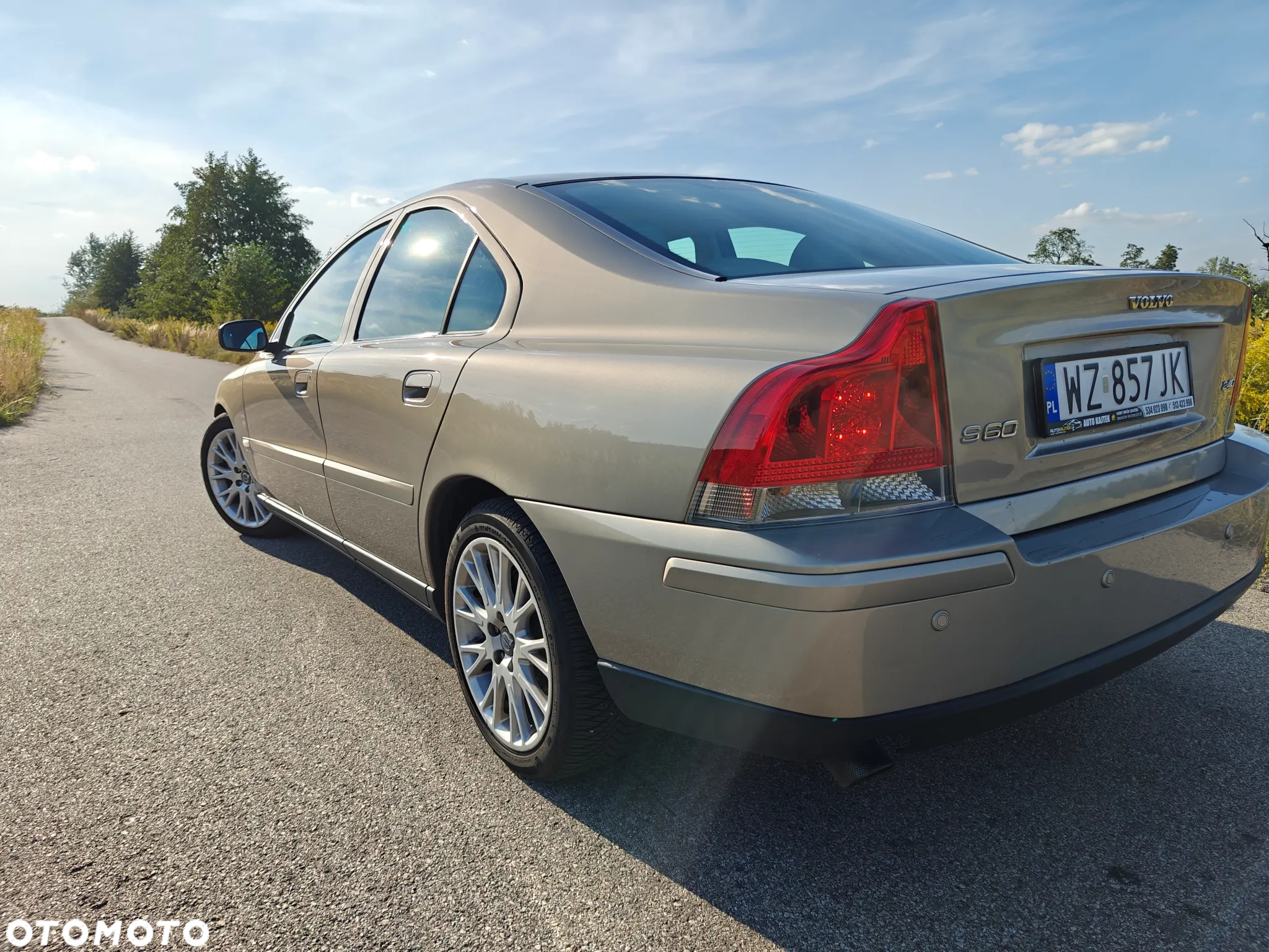 Volvo S60 2.4D Summum - 6