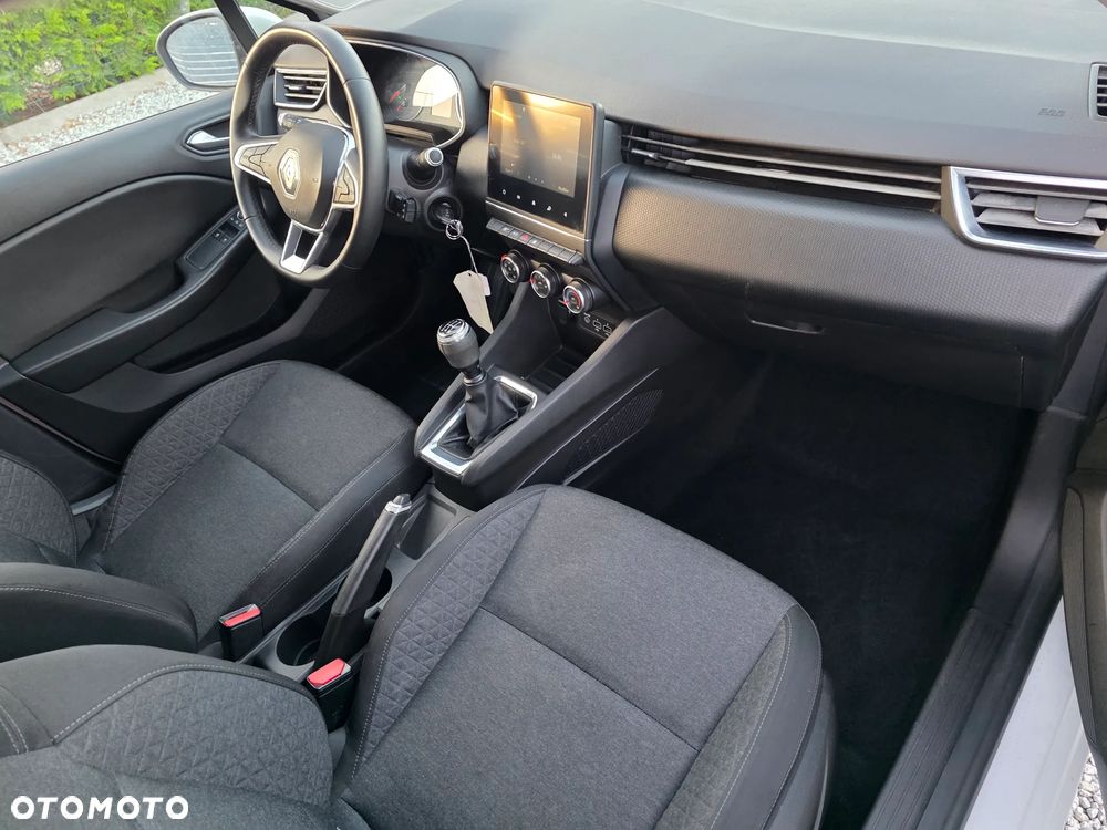 Renault Clio - 5