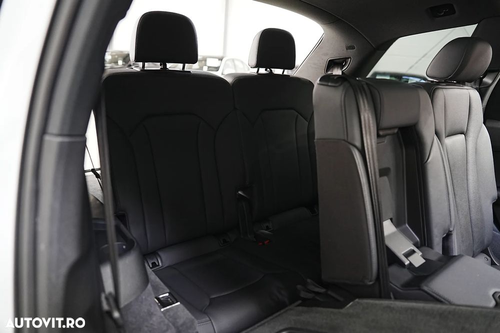 Audi Q7 55 TFSI quattro Tiptronic S line - 21