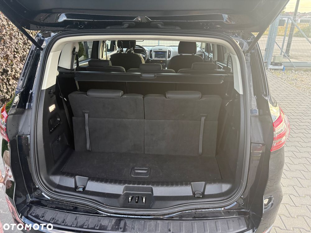 Ford S-Max 2.0 EcoBlue Titanium - 12