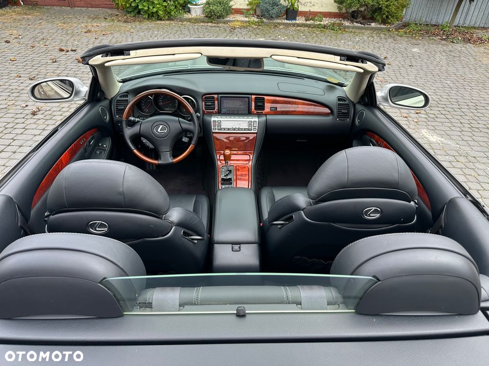 Lexus SC Prestige - 25