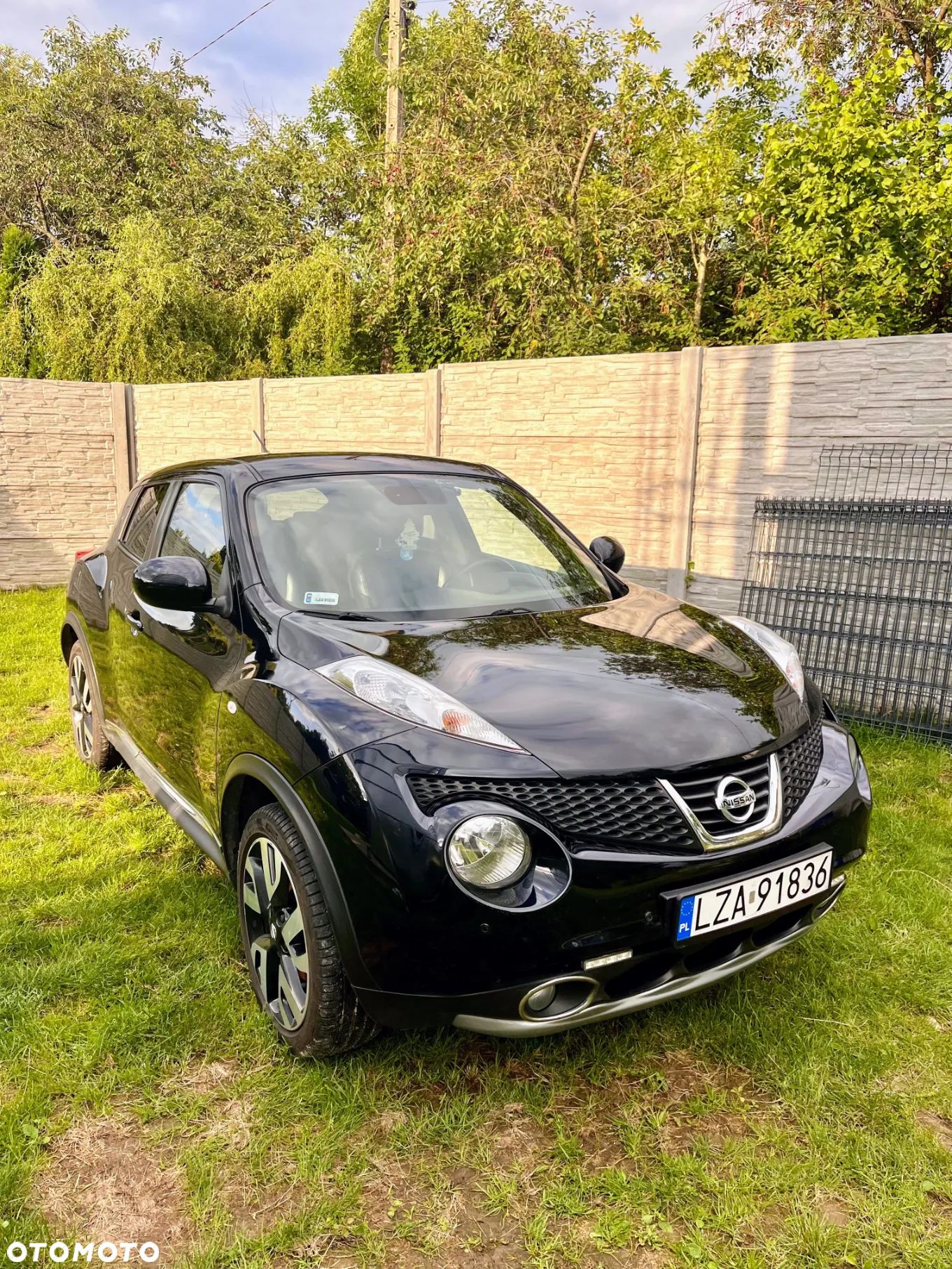 Nissan Juke 1.6 T Tekna 4x4 - 1