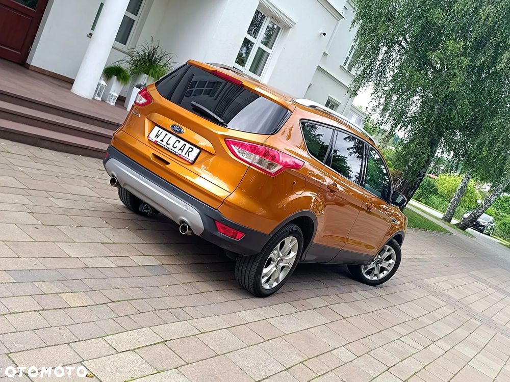 Ford Kuga 2.0 TDCi 4x4 Titanium - 37