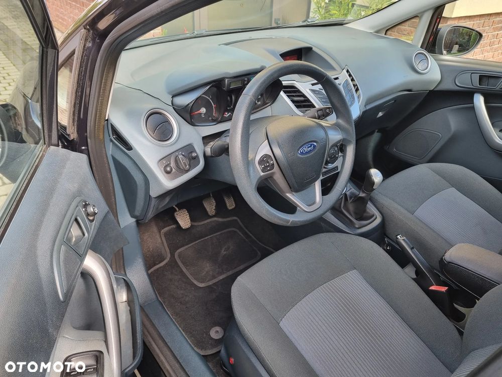 Ford Fiesta 1.25 Gold X EU5 - 34