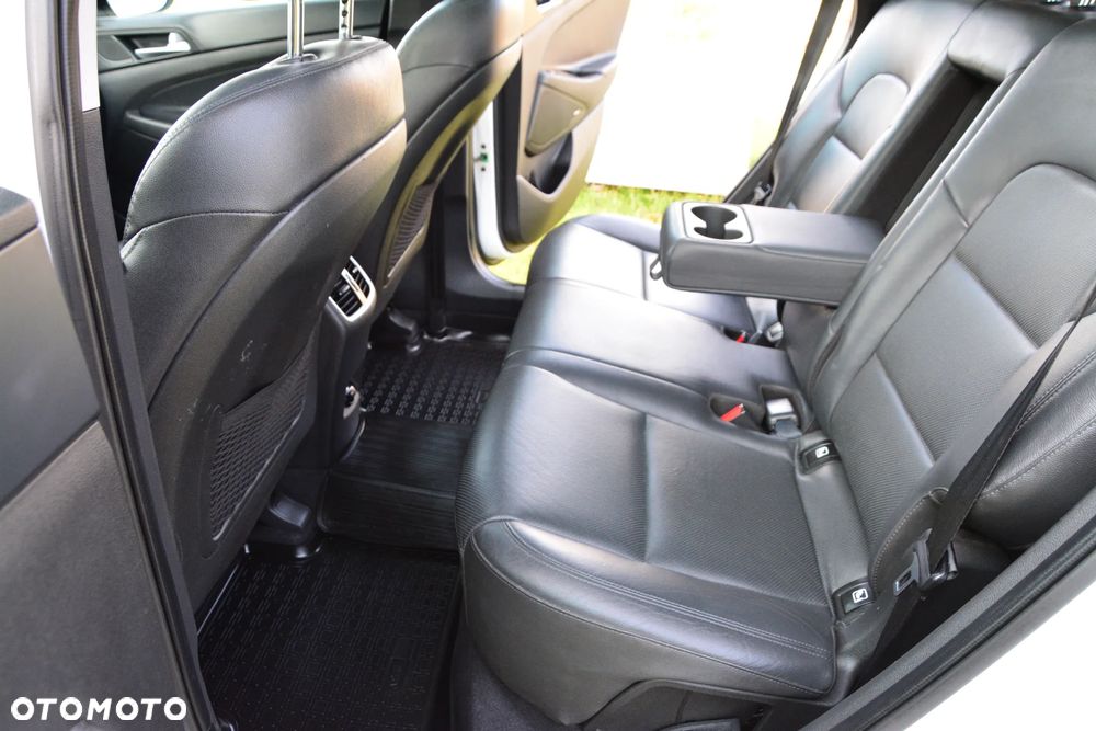 Hyundai Tucson 1.6 CRDi Style 2WD DCT - 24