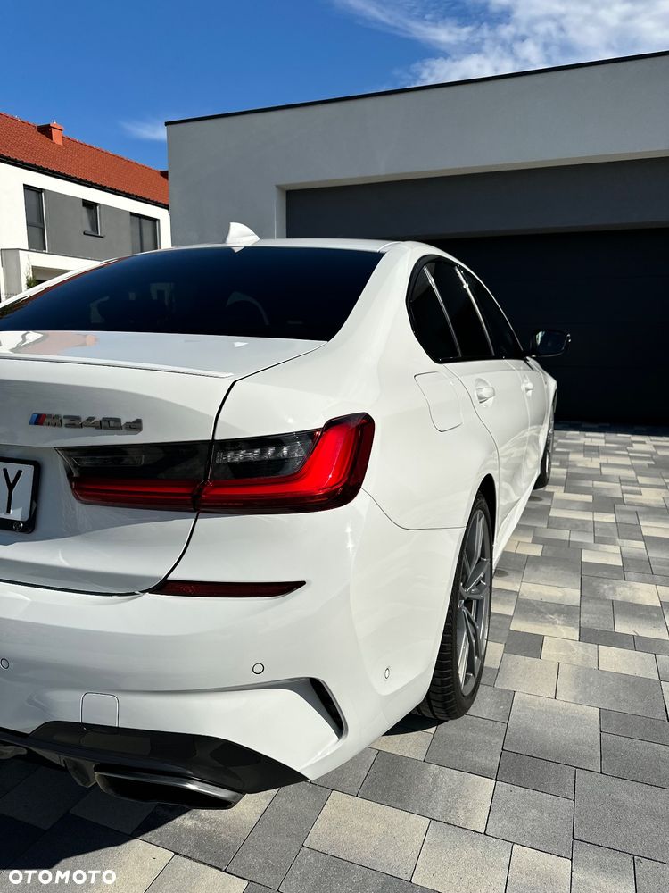 BMW Seria 3 M340d xDrive mHEV sport - 27