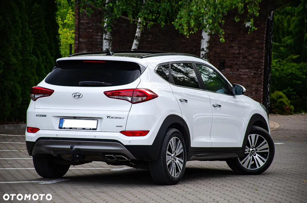 Hyundai Tucson 2.0 CRDi 4WD Automatik Premium - 11