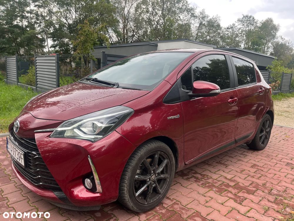 Toyota Yaris Hybrid 1.5 Executive - 1
