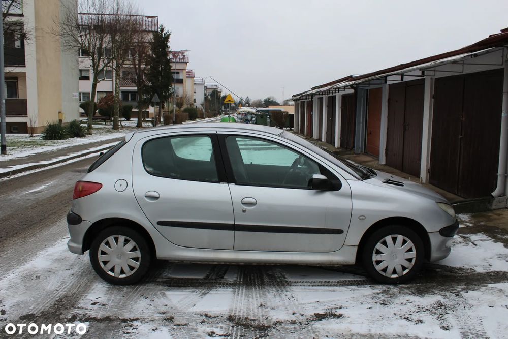 Peugeot 206 - 2