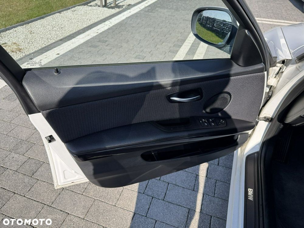 BMW Seria 3 - 19