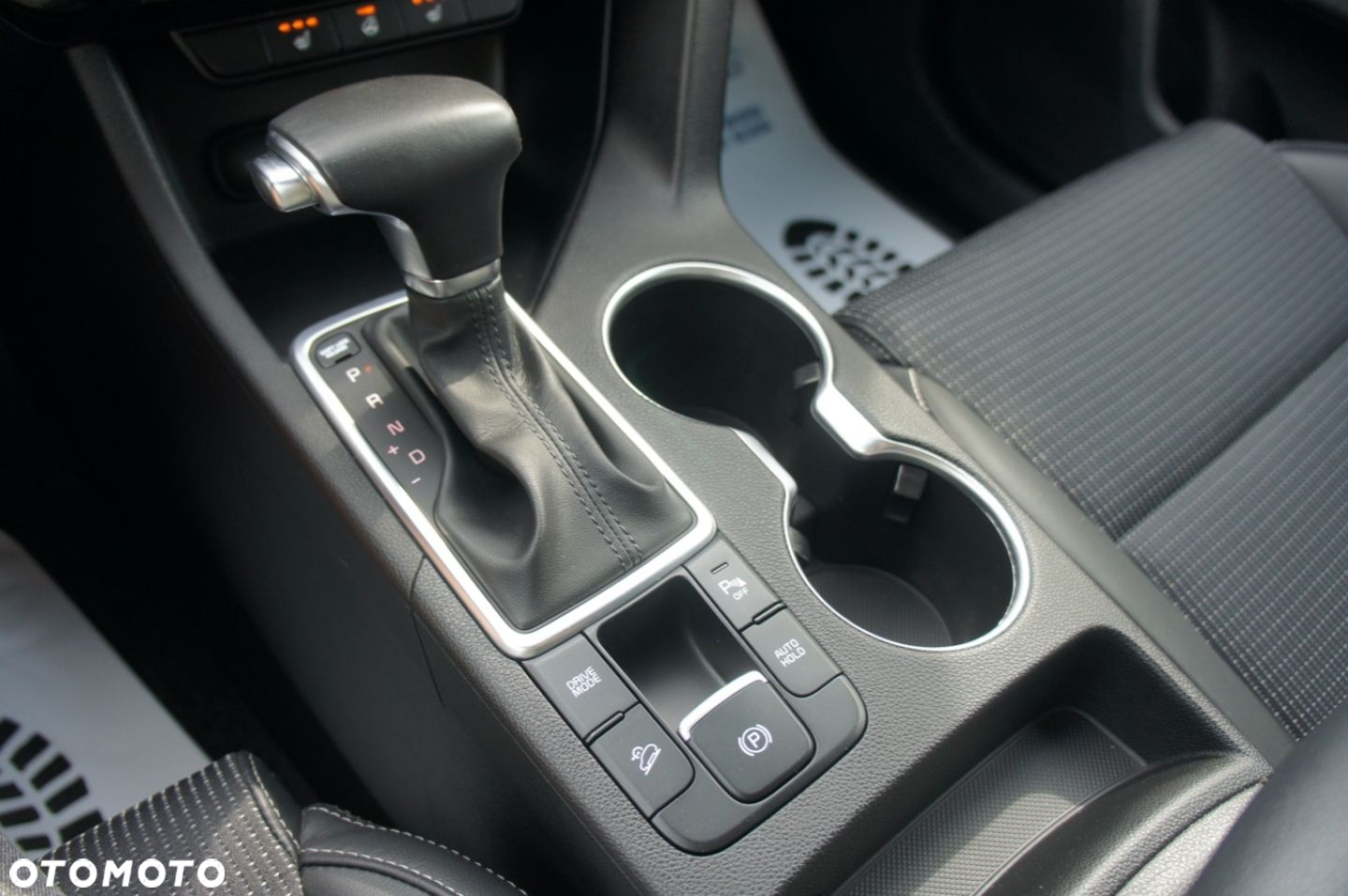 Kia Sportage - 12