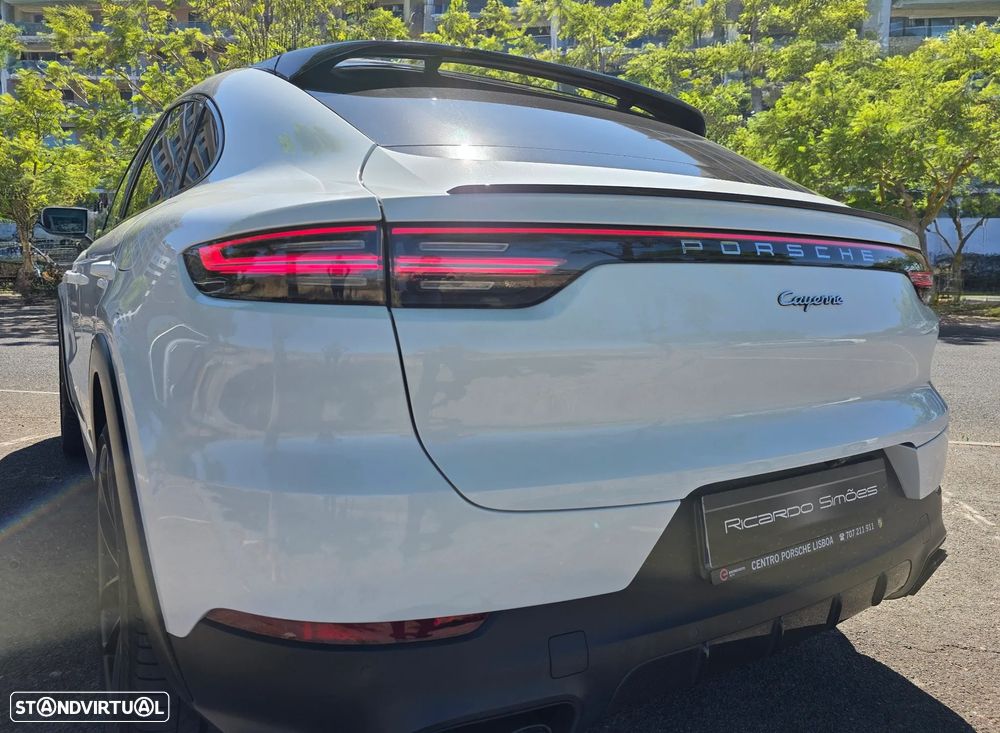 Porsche Cayenne Coupé E-Hybrid - 20