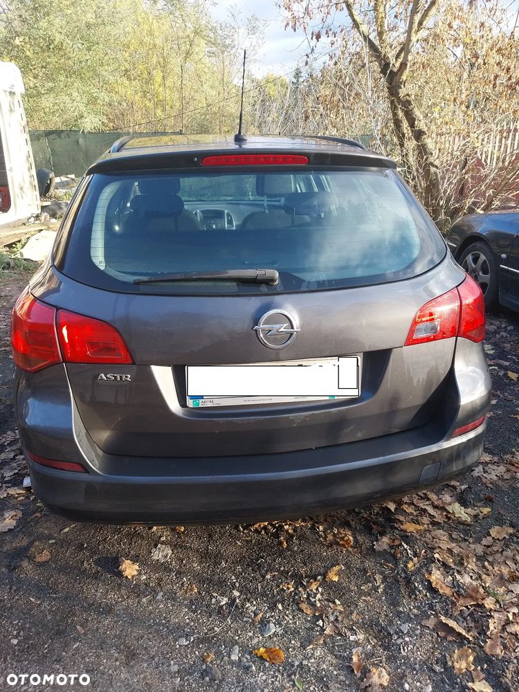 Opel Astra IV 1.7 CDTI Enjoy - 3