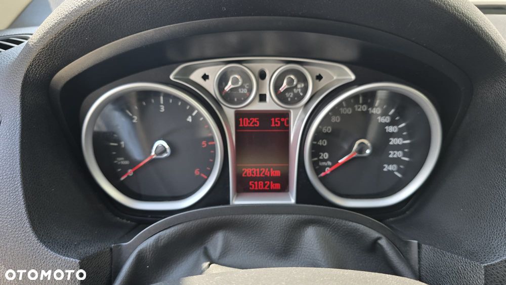 Ford Kuga 2.0 TDCi Titanium - 17