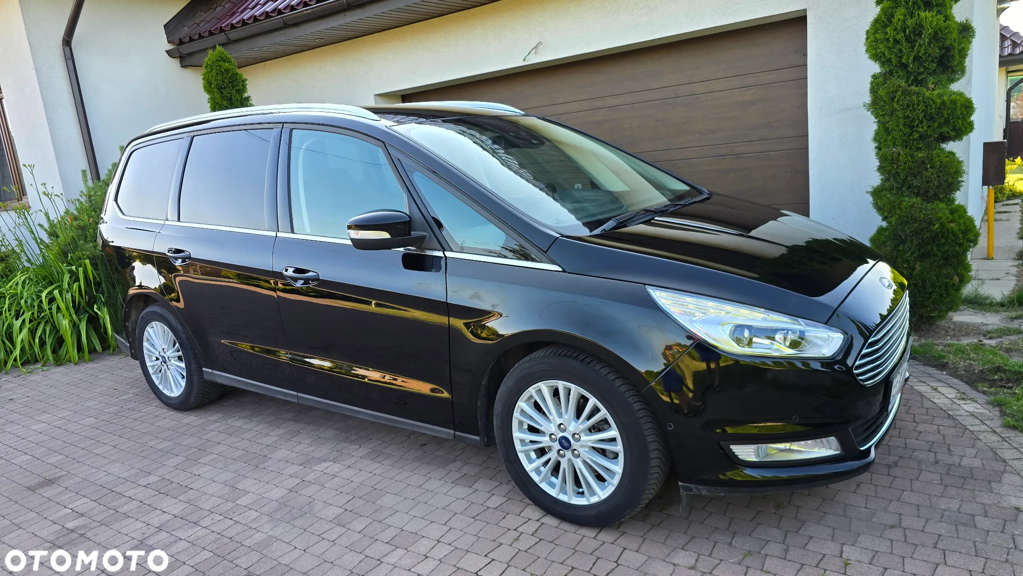 Ford Galaxy - 11