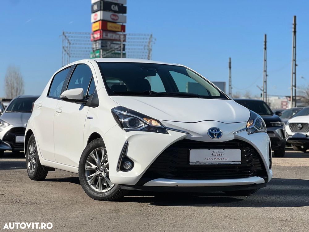 Toyota Yaris 1.5 VVT-i HSD Dynamic - 2