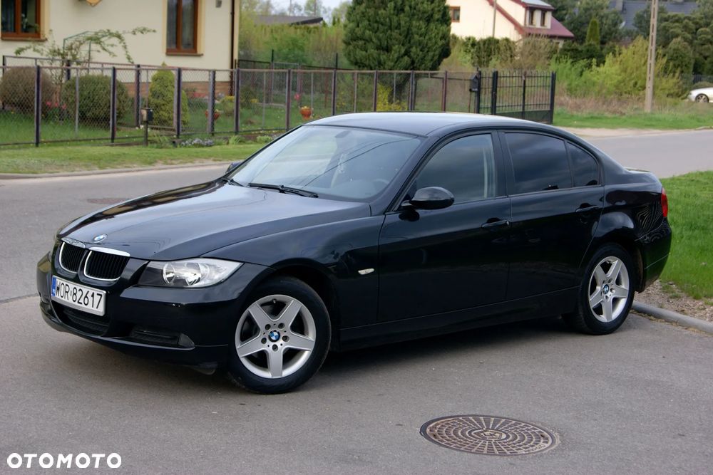 BMW Seria 3 318i - 5