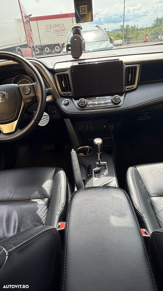 Toyota RAV4 2.2 D-4D 4x4 Automatik Edition - 11