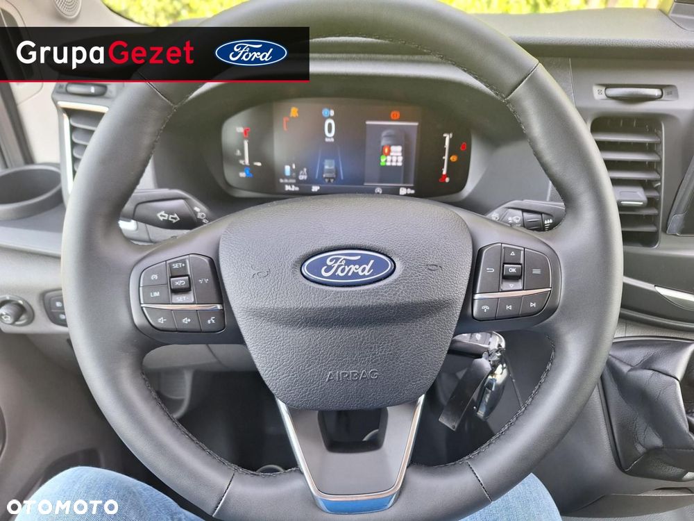 Ford Transit - 5