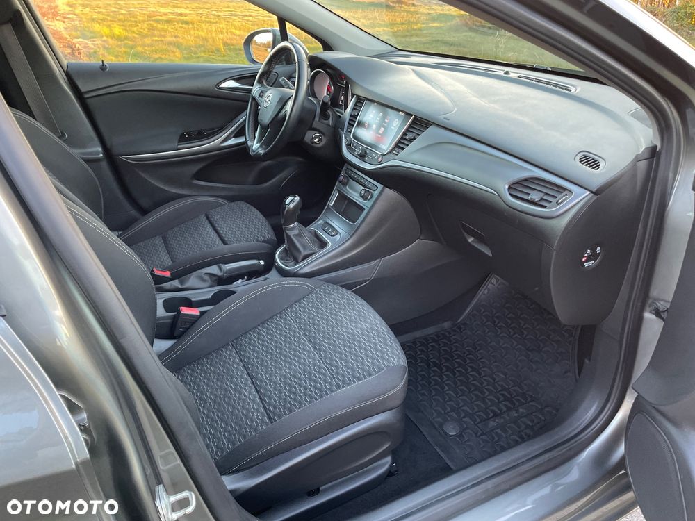 Opel Astra - 10