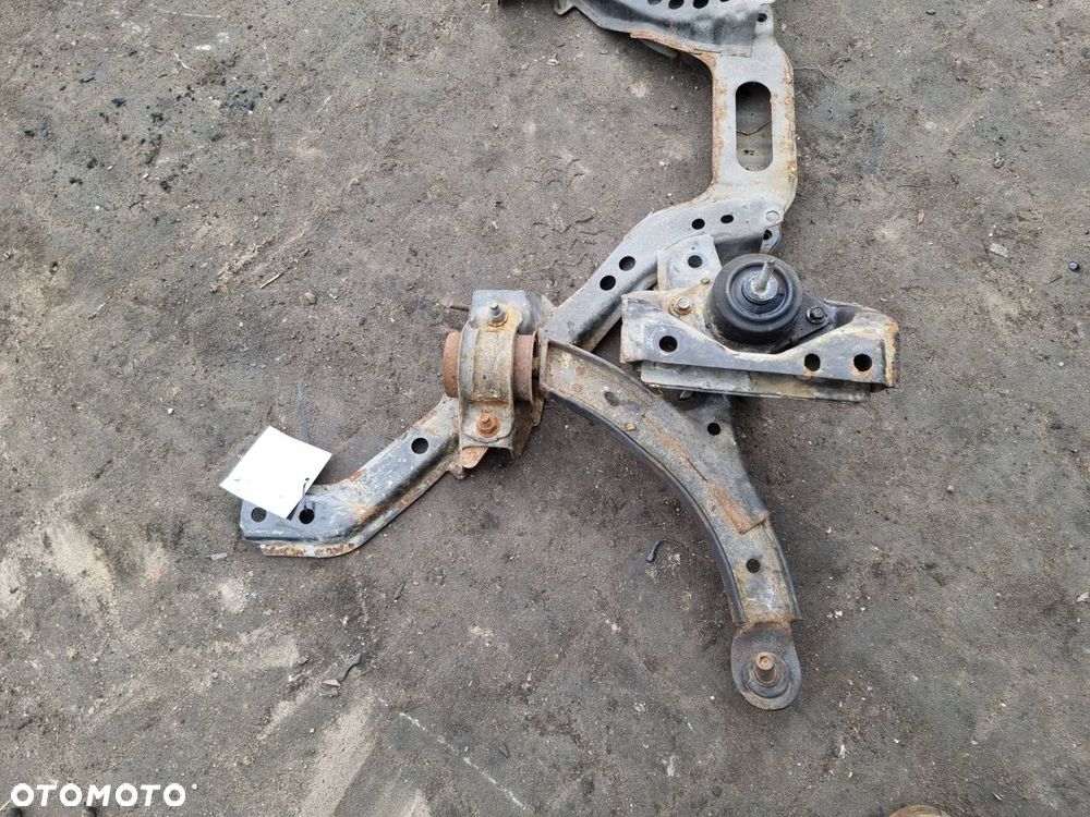 SANKI PRZEDNIE FORD MUSTANG V - 4