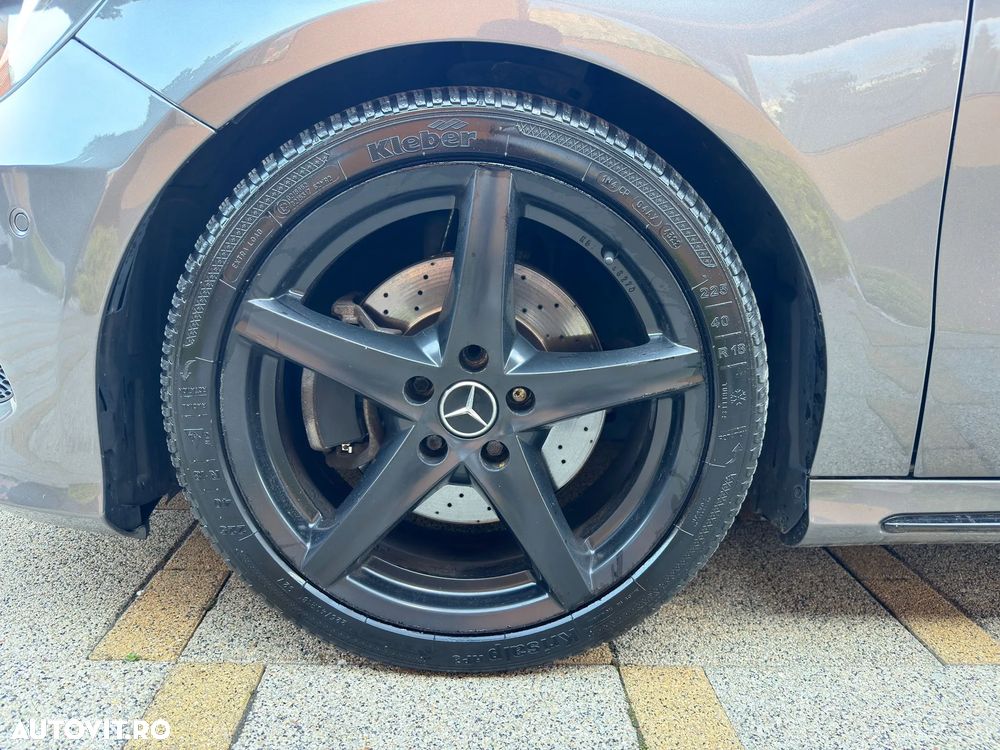 Mercedes-Benz A 220 - 17