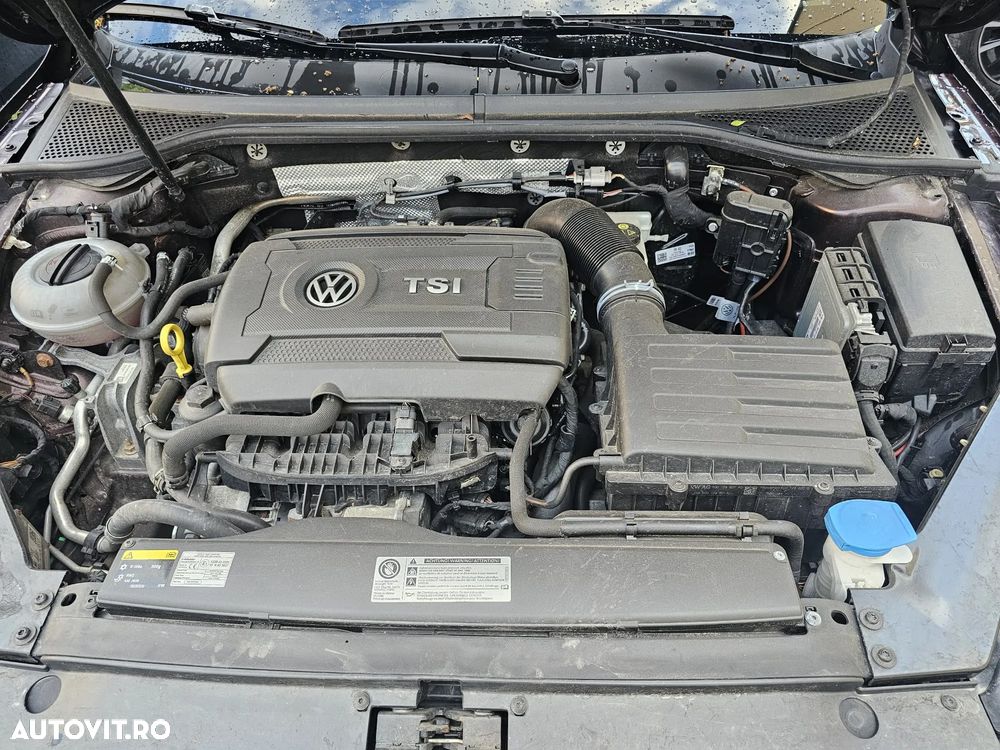 Volkswagen Passat - 8