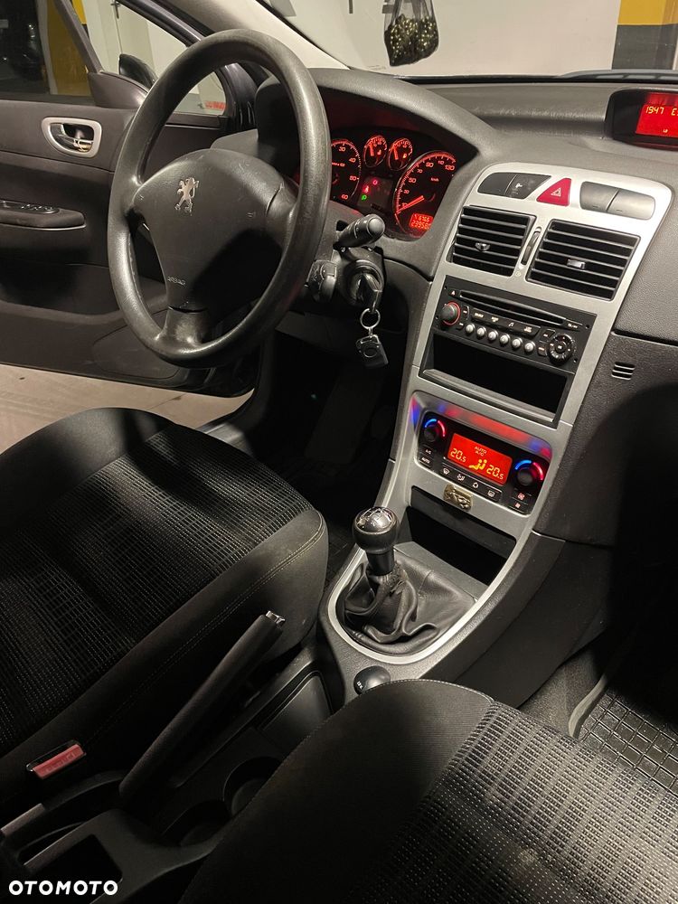 Peugeot 307 1.6 HDI Presence - 15