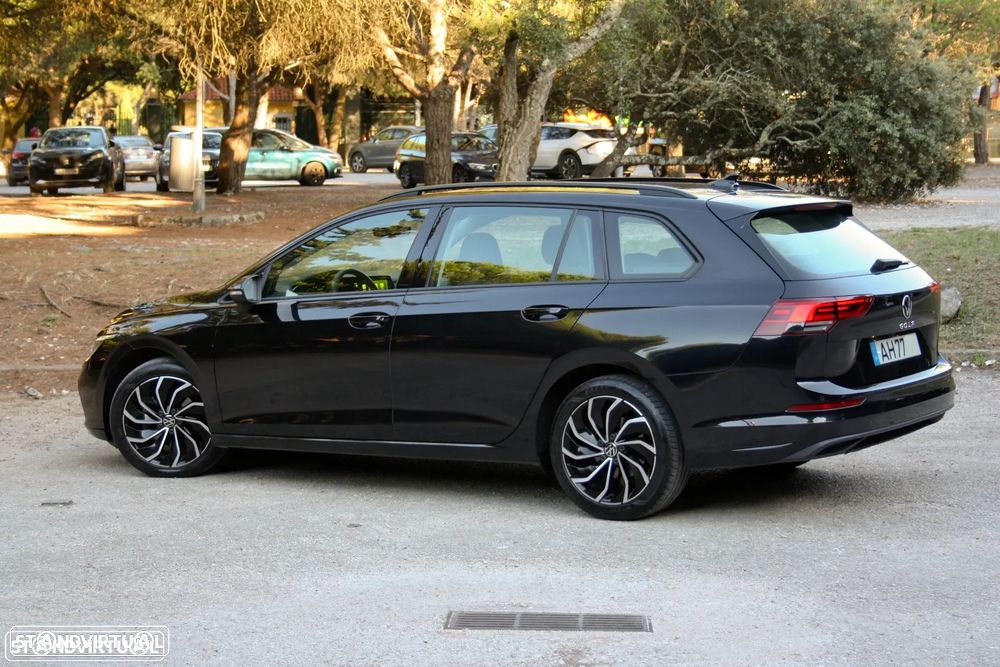 VW Golf Variant 1.0 TSI Life - 24