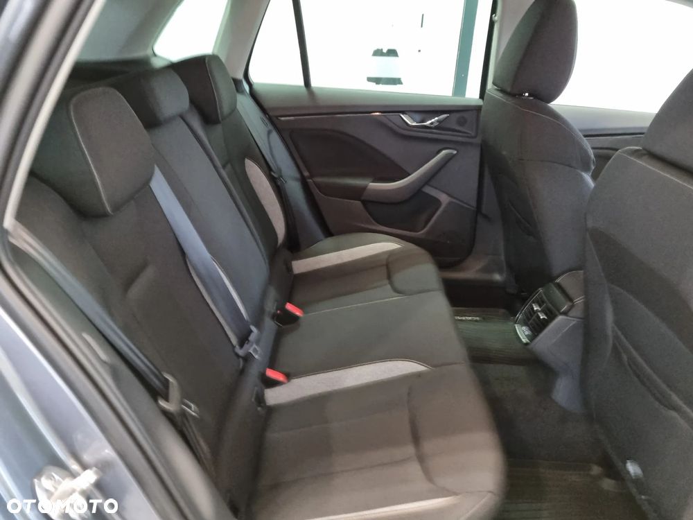 Skoda Kamiq 1.5 TSI Drive DSG - 22