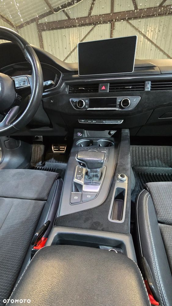 Audi A4 Avant 2.0 TDI S tronic - 11