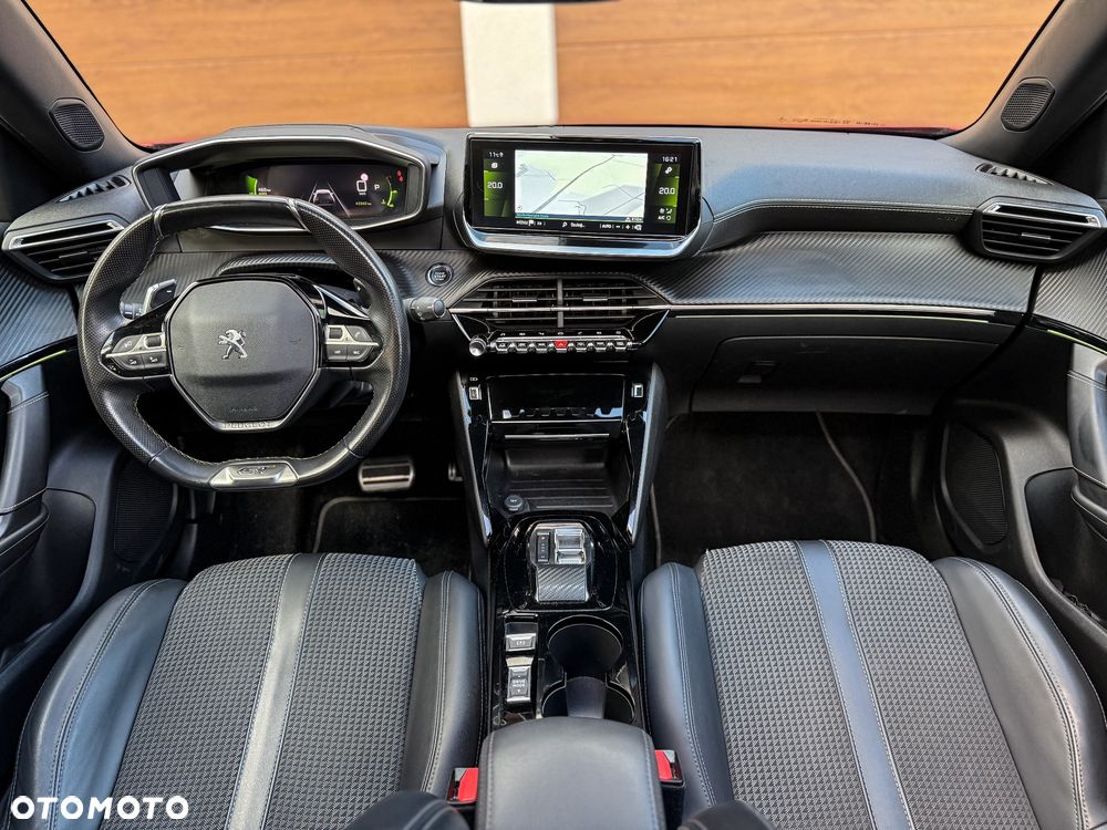 Peugeot 2008 1.2 PureTech GT Line S&S EAT8 - 13