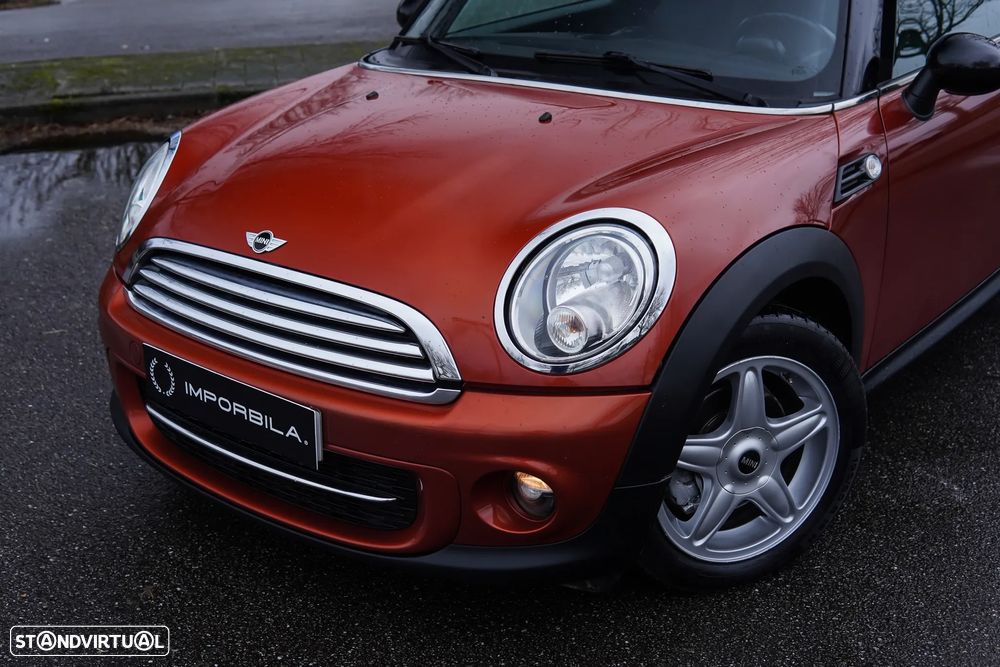 MINI 3 Portas Cooper D - 2