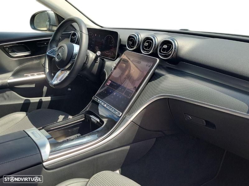 Mercedes-Benz C 300 de Avantgarde - 14