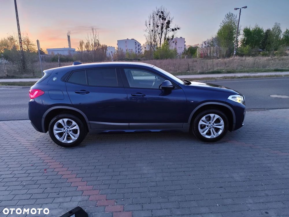 BMW X2 sDrive18d Edition M Mesh - 8