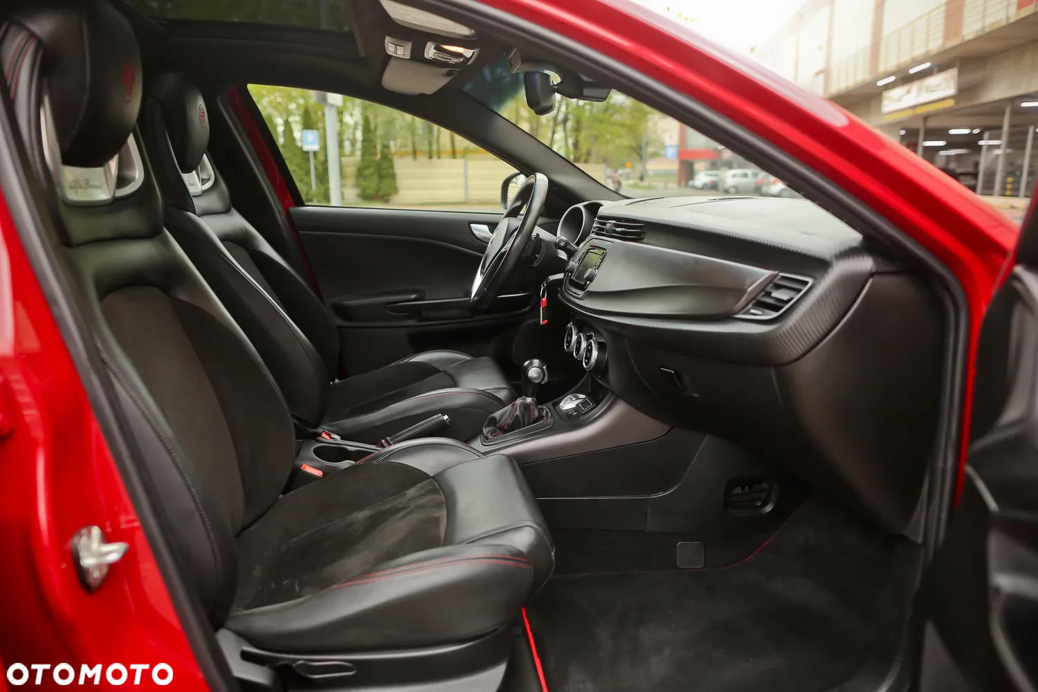Alfa Romeo Giulietta 1.8 TBi 16V TCT Veloce - 4