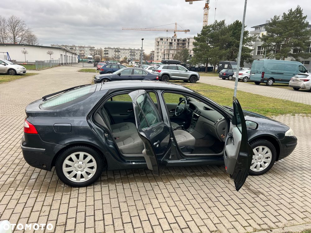Renault Laguna - 13