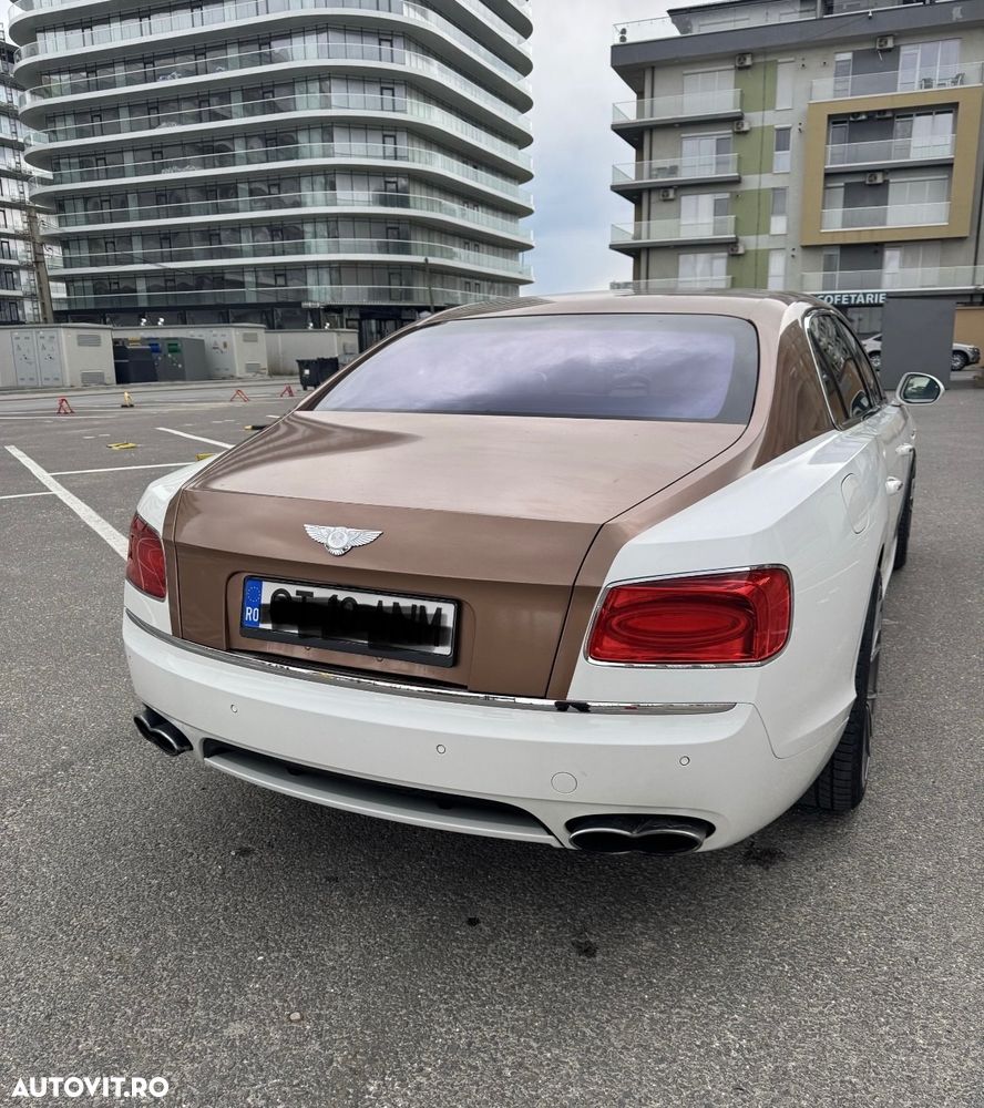 Bentley Flying Spur V8 Mulliner - 17