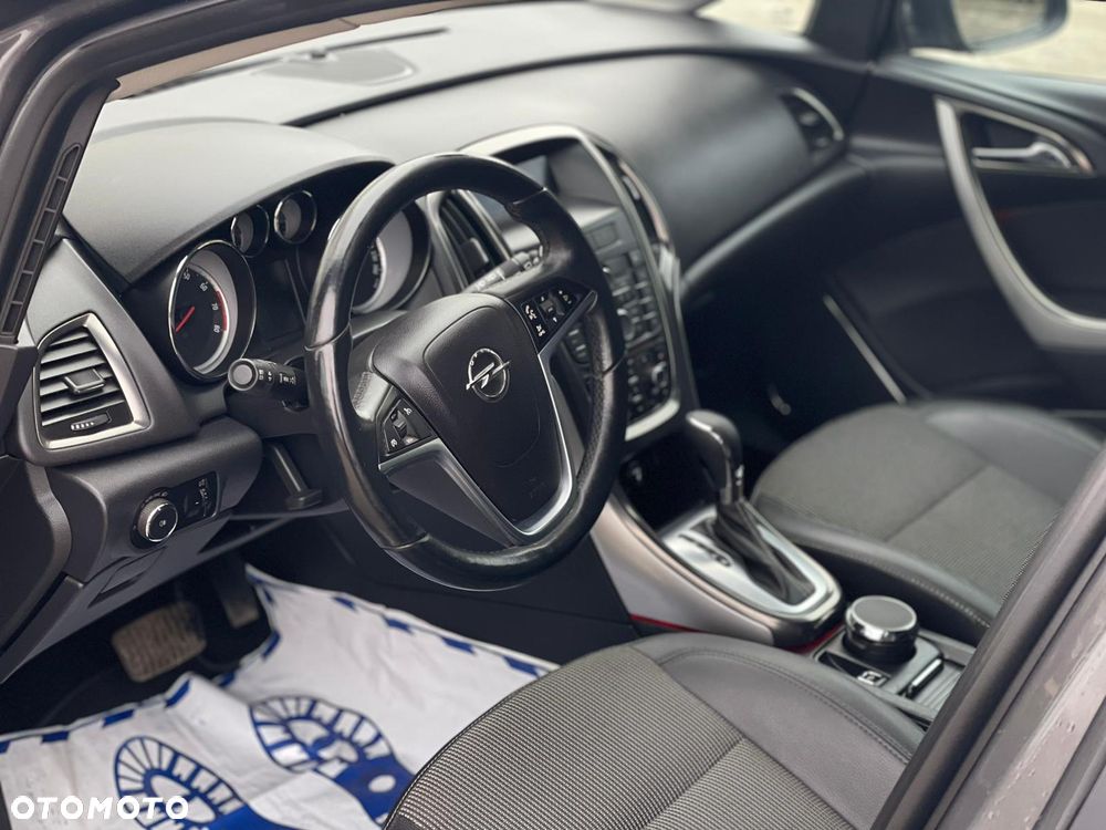 Opel Astra 1.4 Turbo Automatik Sport - 28