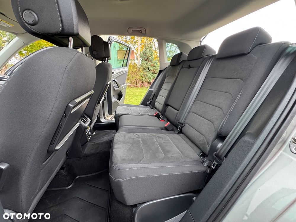 Volkswagen Tiguan - 30