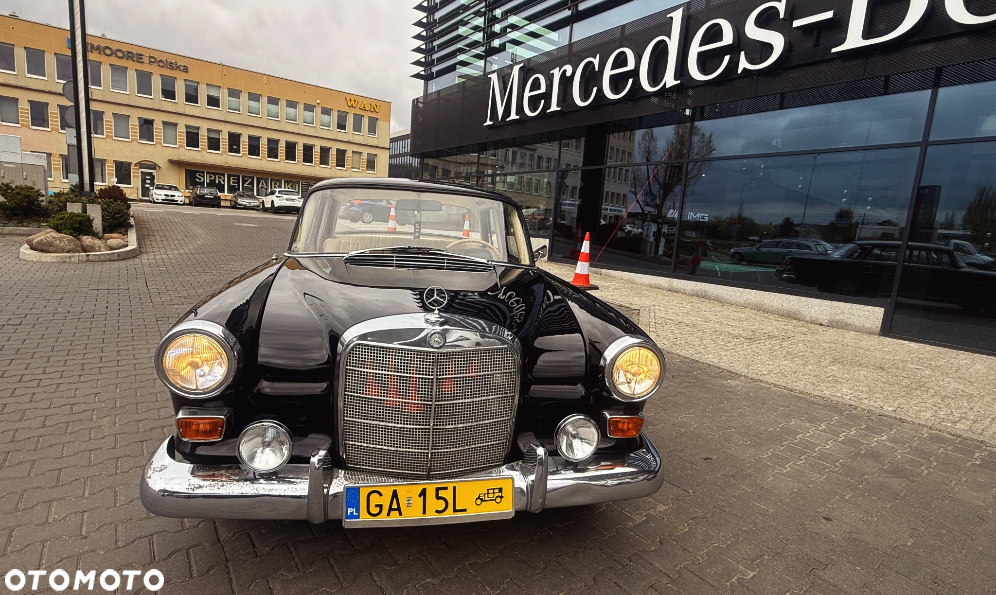 Mercedes-Benz Inny - 24