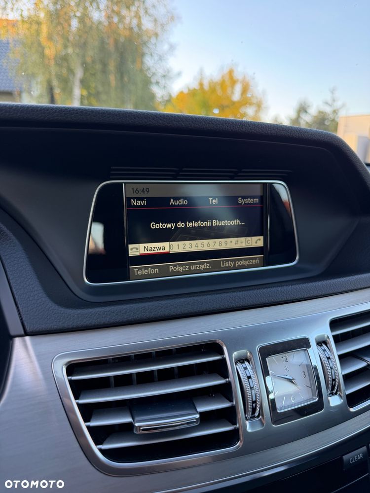 Mercedes-Benz Klasa E 300 CDI DPF BlueEFFICIENCY 7G-TRONIC - 17