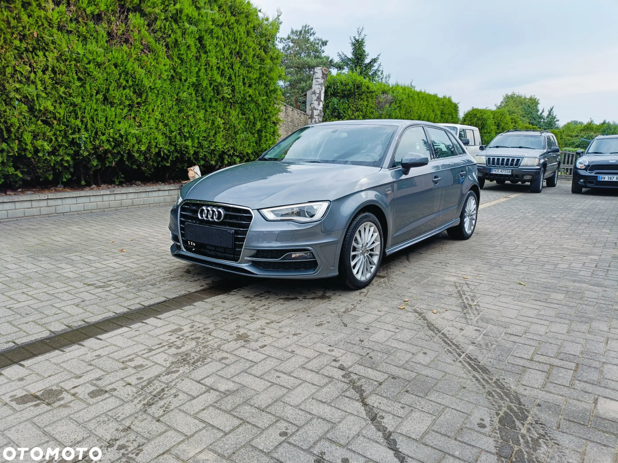 Audi A3 1.4 TFSI g-tron Sportback S tronic S line Sportpaket - 2