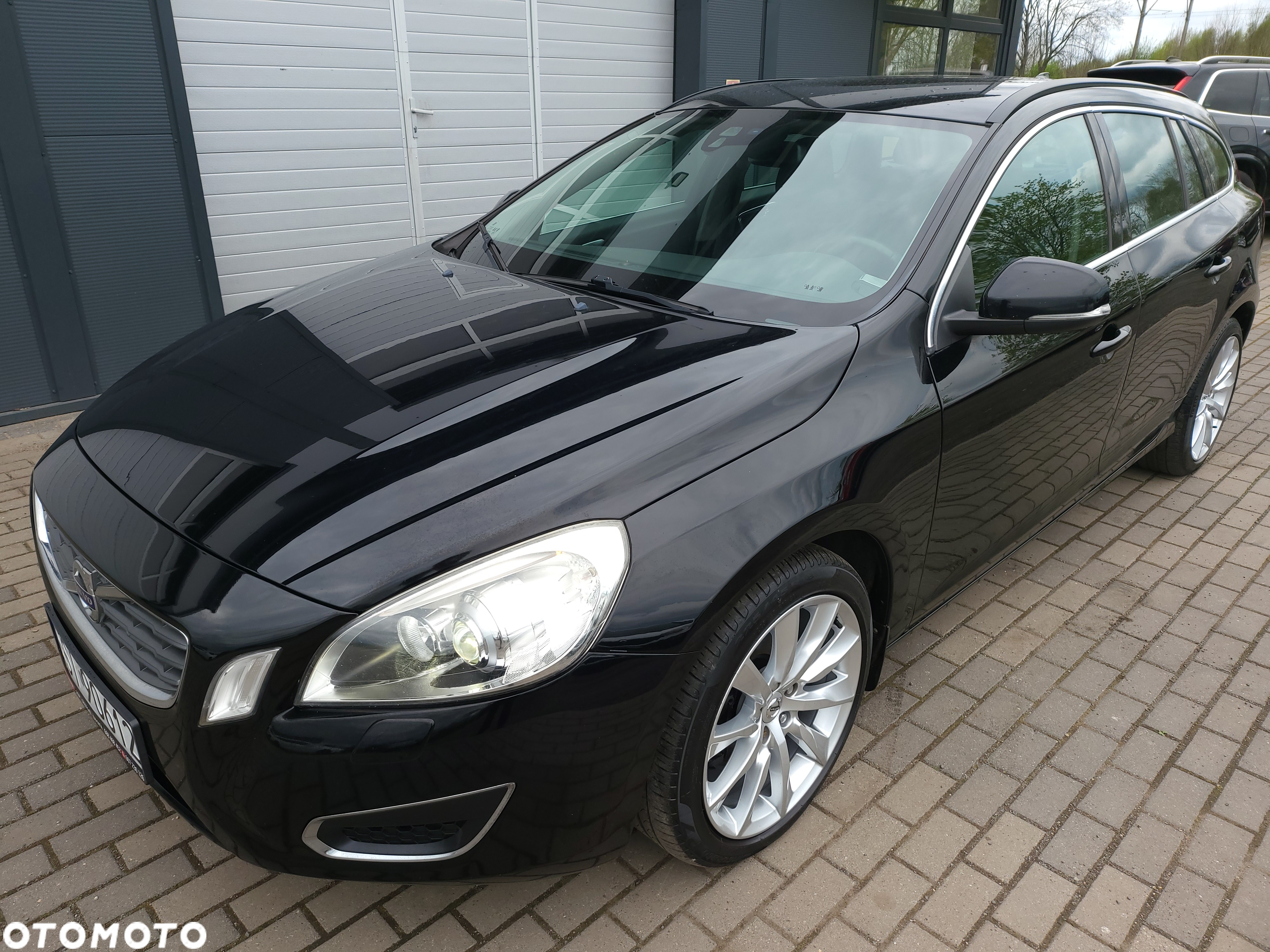 Volvo V60 D2 Momentum - 17