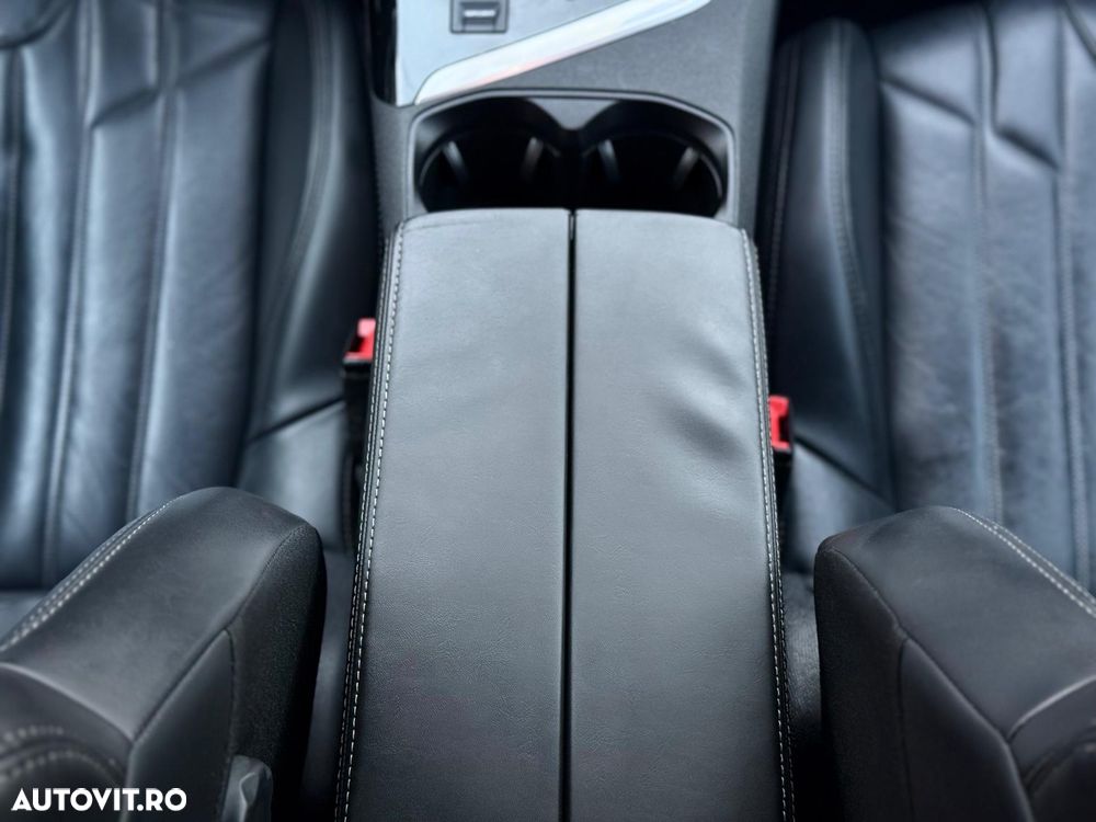 Peugeot 3008 PureTech 130 Stop & Start EAT6 Allure - 10