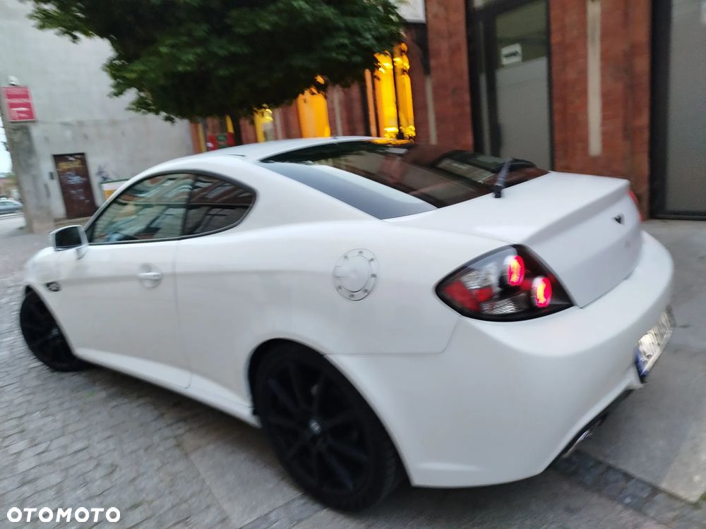 Hyundai Coupe 2.0 Dynamic - 11