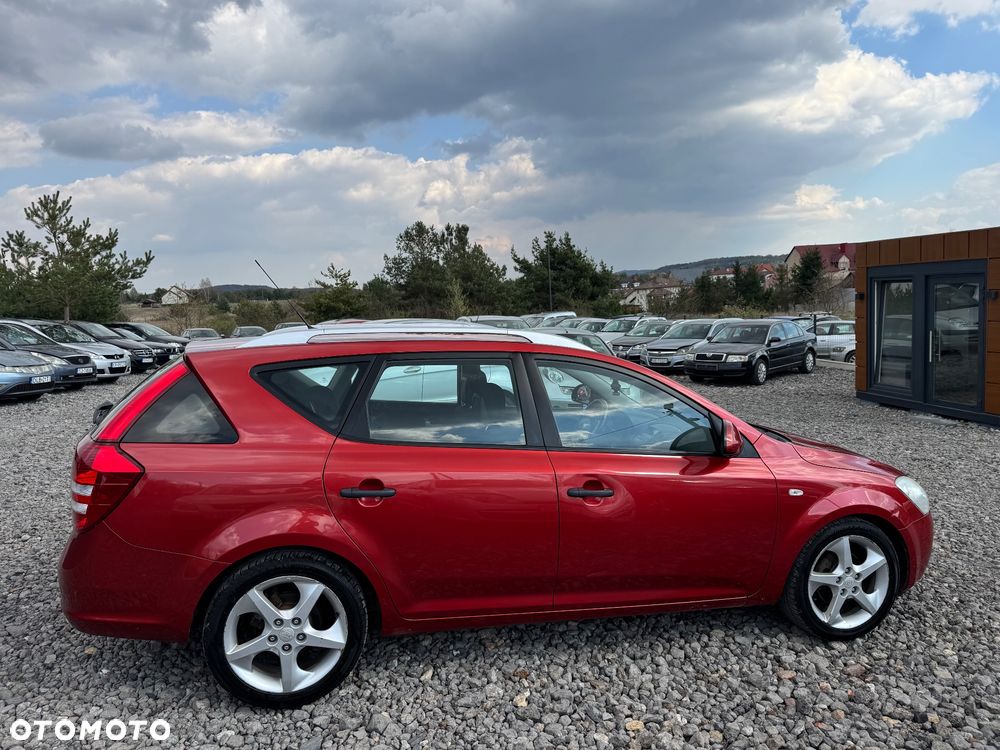 Kia Ceed 1.4 Comfort + - 4