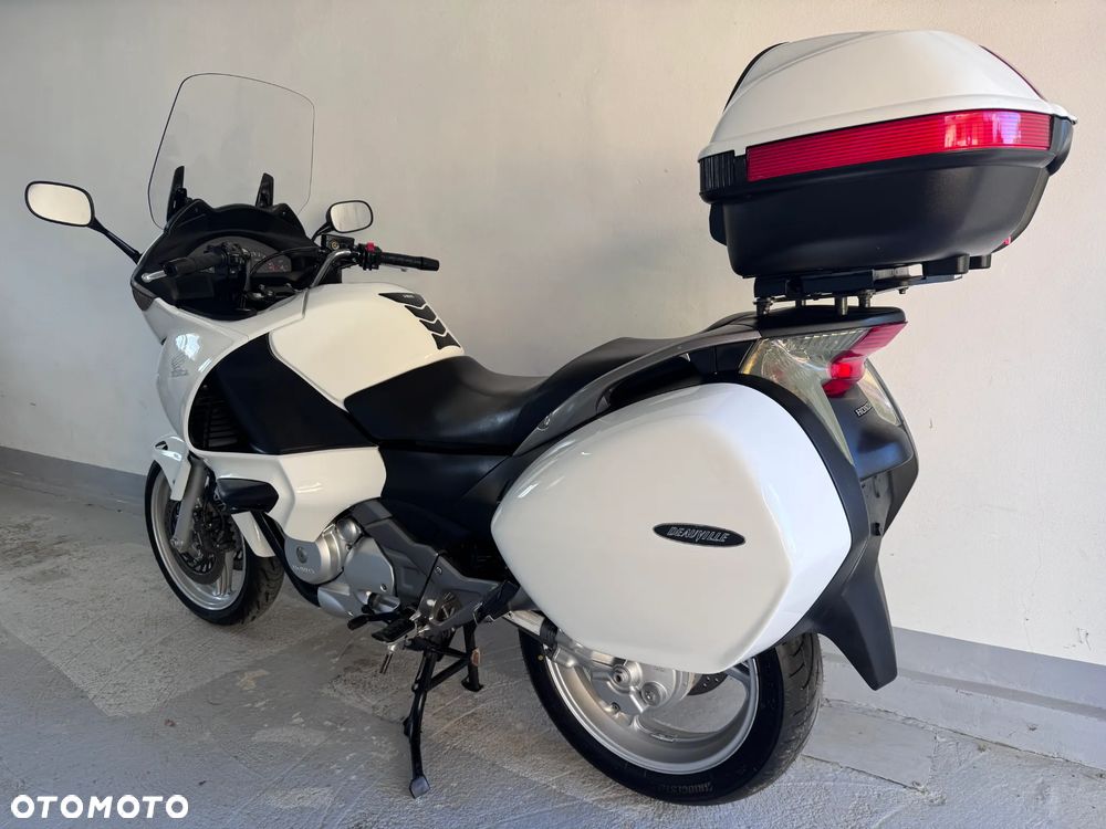 Honda Deauville - 16