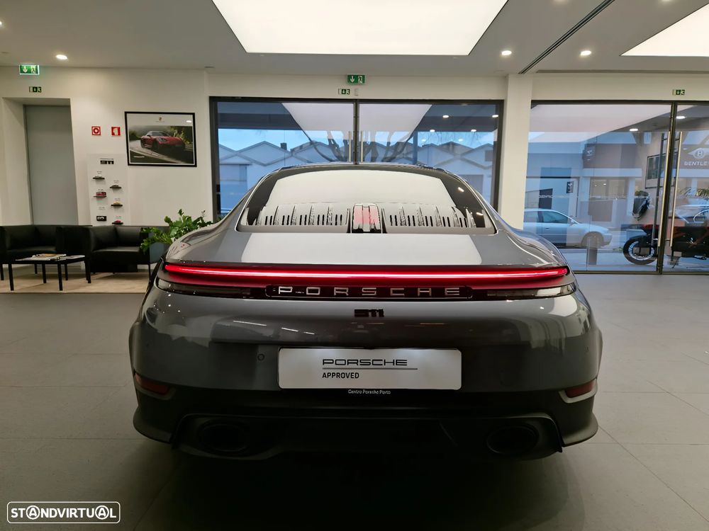 Porsche 911 (992) Carrera PDK - 5