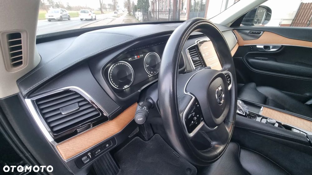 Volvo XC 90 ver-t8-awd-plug--in-hybrid-inscription-7os - 13